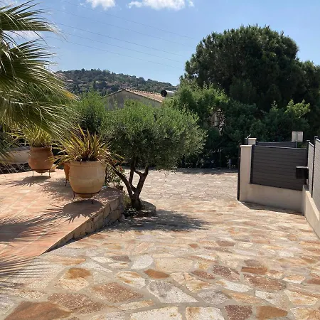 La Maison De Jeanne Bormes-les-Mimosas